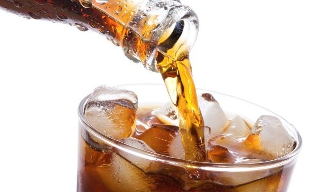 cube ice in coke.jpg